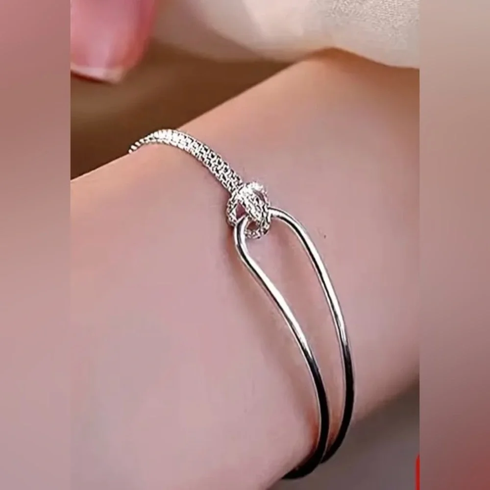 .925 Sterling Silver Chain and Knot Boho
Bracelet in Gift Box -  NIB - Picture 3 of 8